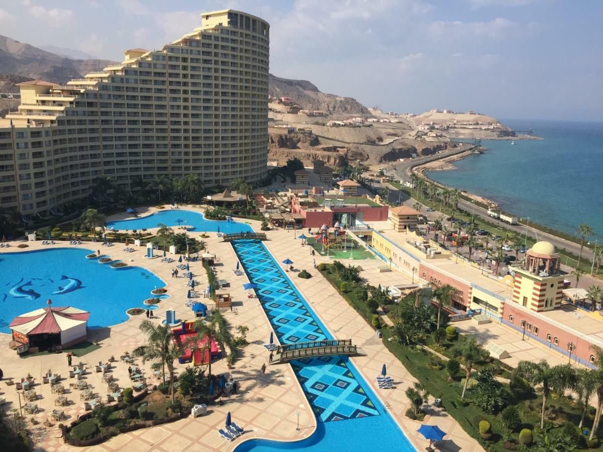 Private Chalets -Porto Sokhna Pyramids 아인 수크나 외부 사진