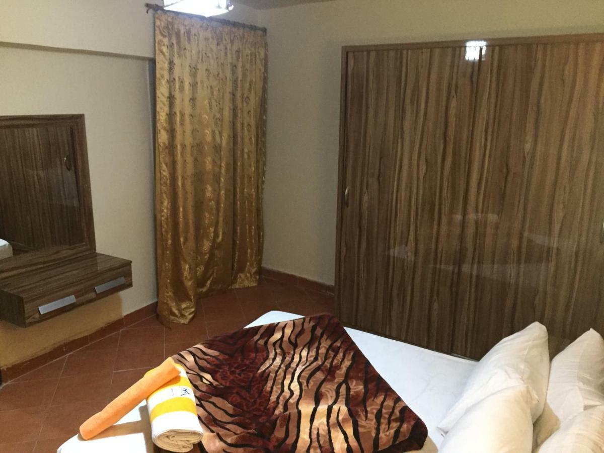 Private Chalets -Porto Sokhna Pyramids 아인 수크나 외부 사진